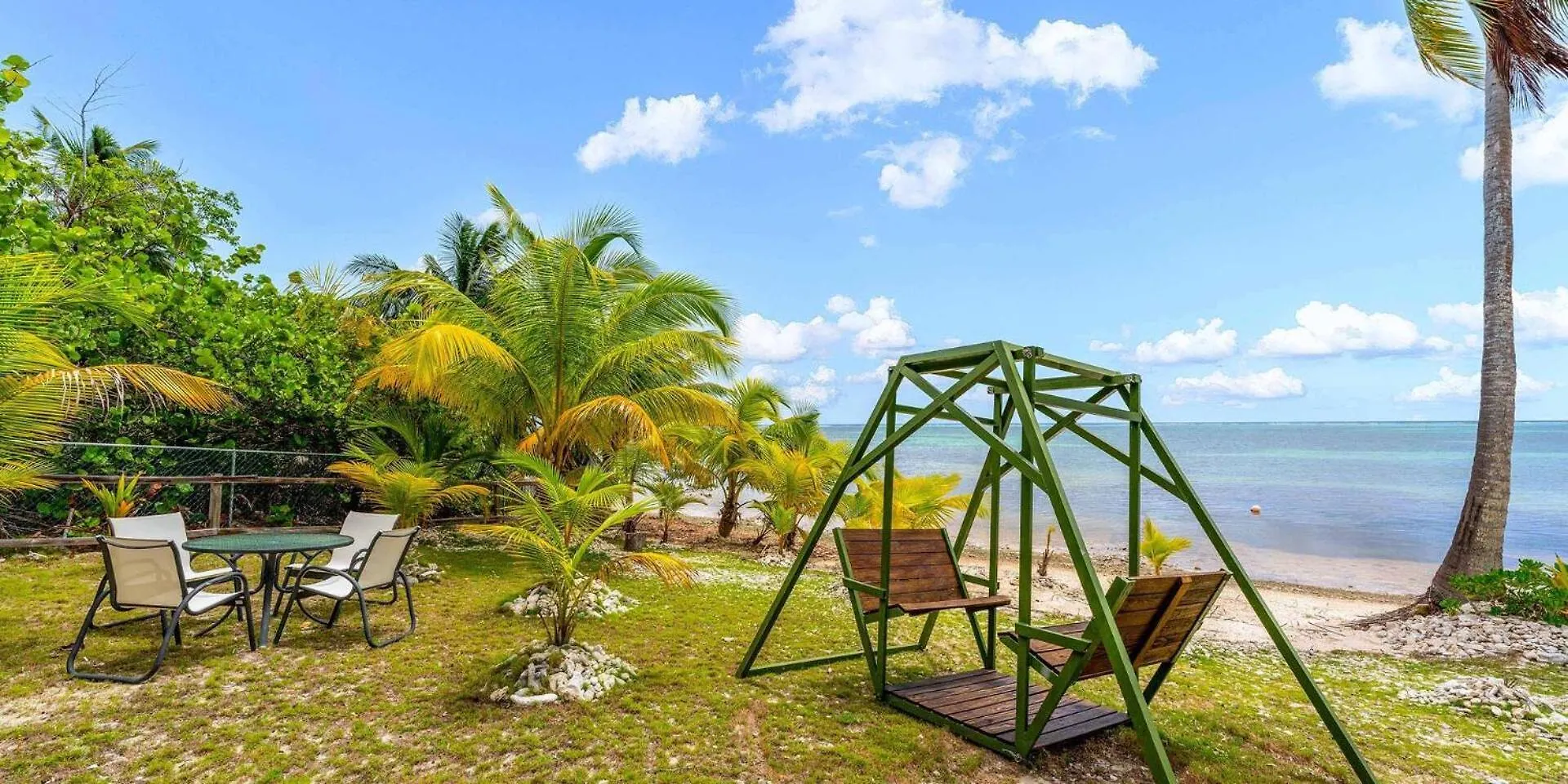Piece Of Mine Green - Secluded And Tranquil Adult Only Micro-Resort East End Сasa de vacaciones